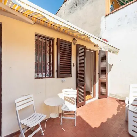 Airy One Bedroom With Terrace Near Palazzo Pitti Apartamento *